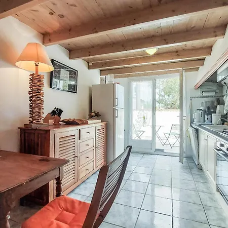 Charmante Maison Proche Holiday home Royan